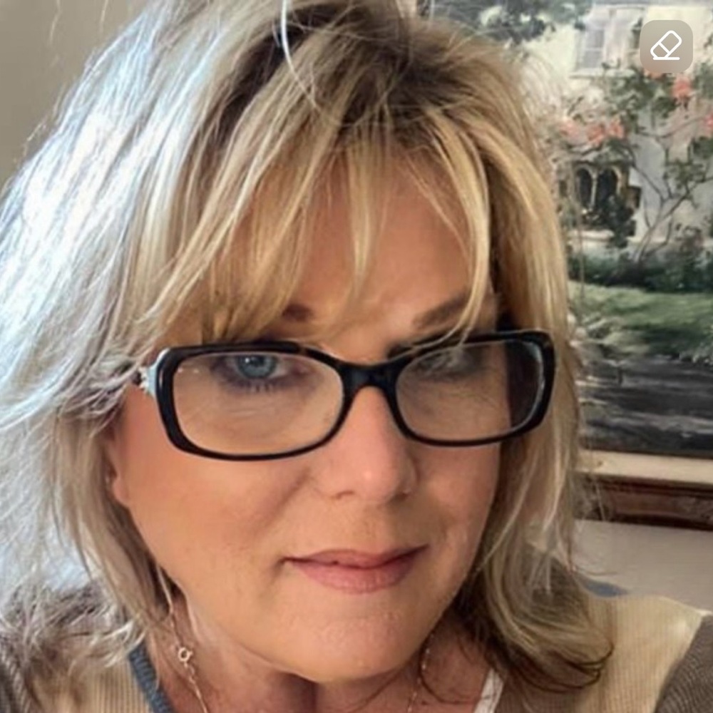 Meet your Posher, Bonnie